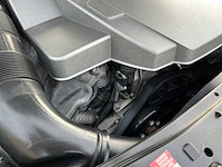 Mercedes-benz - 2005 - c-klasse - amg 55 - personenauto - afbeelding 10 van  26