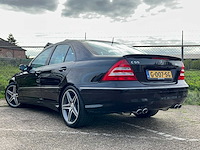 Mercedes-benz - 2005 - c-klasse - amg 55 - personenauto - afbeelding 15 van  26