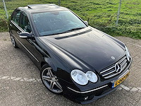 Mercedes-benz - 2005 - c-klasse - amg 55 - personenauto - afbeelding 12 van  26