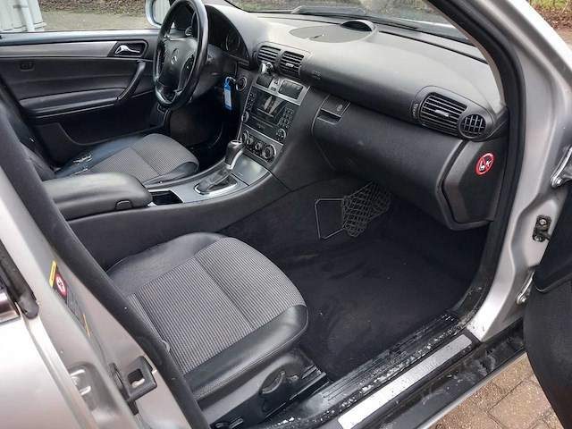 Mercedes-benz - 2005 - c-klasse combi - 180 kompressor avantgarde - automaat - personenauto - afbeelding 5 van  16
