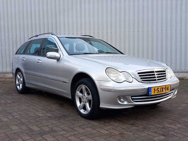Mercedes-benz - 2005 - c-klasse combi - 180 kompressor avantgarde - automaat - personenauto - afbeelding 1 van  16
