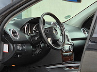 Mercedes-benz - 2005 - m-klasse - 350 - 54-rt-zs - afbeelding 2 van  30