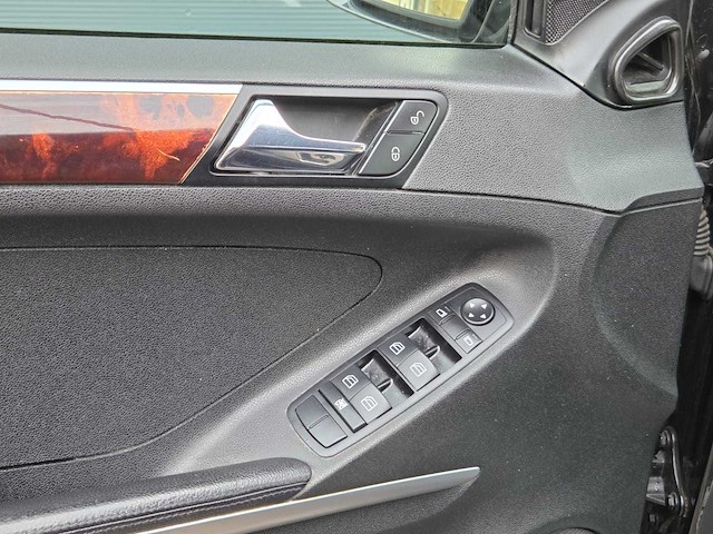 Mercedes-benz - 2005 - m-klasse - 350 - 54-rt-zs - afbeelding 15 van  30