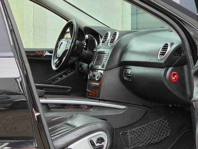 Mercedes-benz - 2005 - m-klasse - 350 - 54-rt-zs - afbeelding 19 van  30