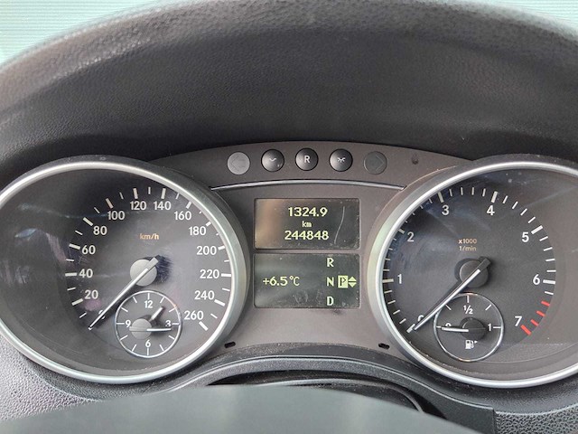 Mercedes-benz - 2005 - m-klasse - 350 - 54-rt-zs - afbeelding 29 van  30