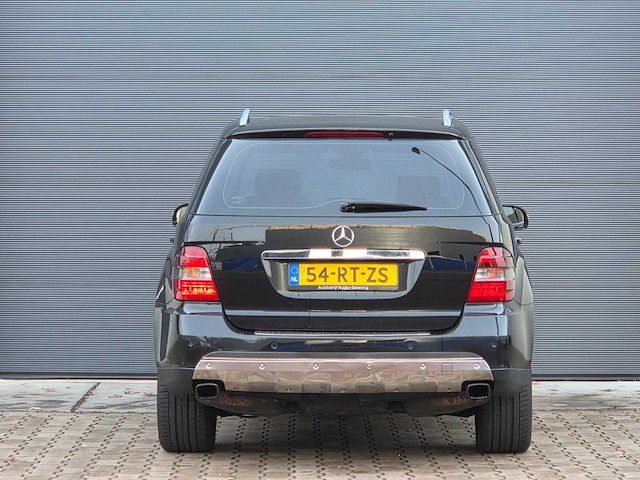 Mercedes-benz - 2005 - m-klasse - 350 - 54-rt-zs - afbeelding 18 van  30