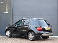 Mercedes-benz - 2005 - m-klasse - 350 - 54-rt-zs - afbeelding 19 van  30