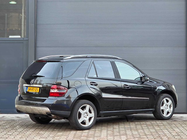 Mercedes-benz - 2005 - m-klasse - 350 - 54-rt-zs - afbeelding 26 van  30