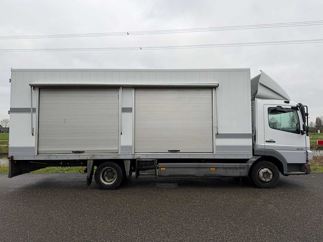 Mercedes-benz - 2006 - atego 815 - vrachtwagen - afbeelding 29 van  30