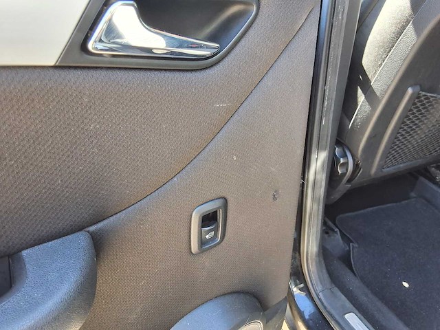 Mercedes-benz - 2006 - b-klasse - b200 - - afbeelding 4 van  19