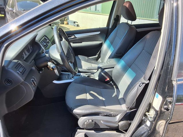 Mercedes-benz - 2006 - b-klasse - b200 - - afbeelding 7 van  19