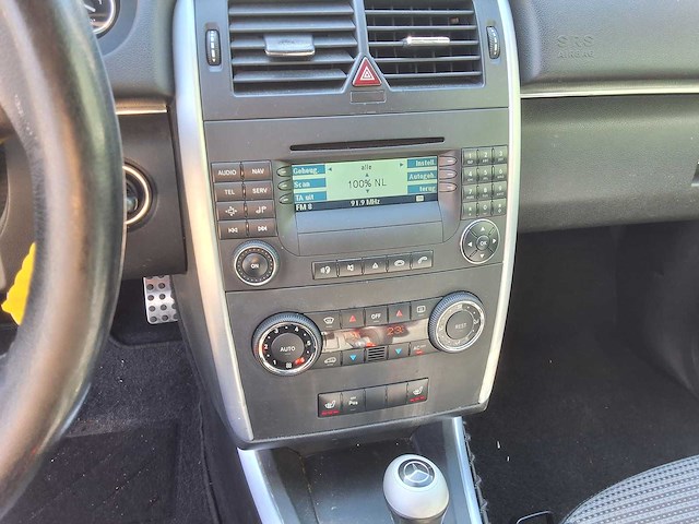 Mercedes-benz - 2006 - b-klasse - b200 - - afbeelding 11 van  19