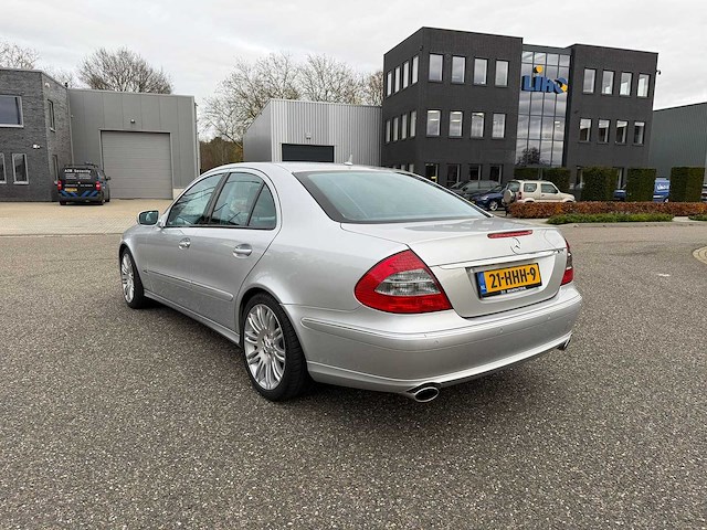 Mercedes-benz - 2006 - e-klasse - 500 elegance - 21-hhh-9 - afbeelding 11 van  14
