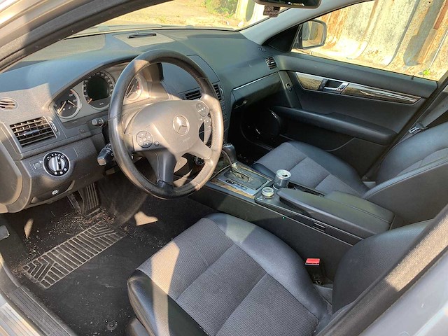 Mercedes-benz - 2007 - c-klasse - 200 kompressor automaat - belgie - afbeelding 19 van  32