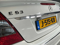 Mercedes-benz - 2007 - e-klasse - amg 63 - personenauto - afbeelding 15 van  24