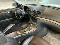 Mercedes-benz - 2007 - e-klasse - amg 63 - personenauto - afbeelding 21 van  24