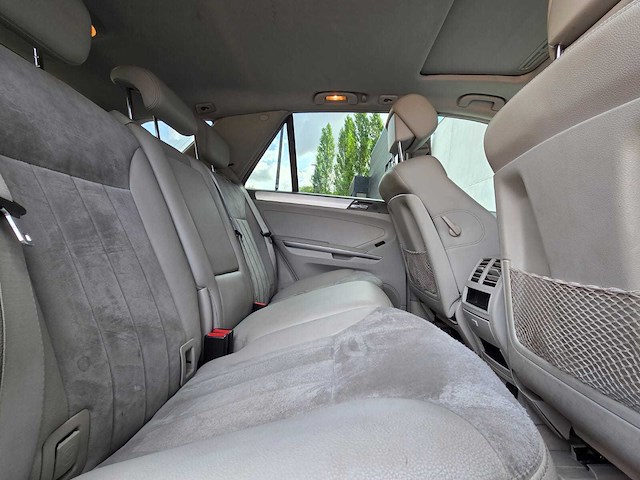 Mercedes-benz - 2007 - m-klasse - 350 - 06-txg-2 - afbeelding 19 van  30