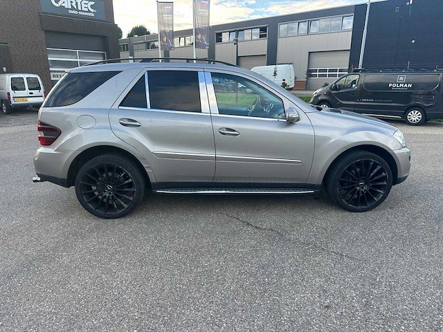 Mercedes-benz - 2007 - ml 320 cdi 4matic - - personenauto - afbeelding 7 van  11