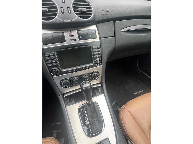 Mercedes-benz - 2008 - clk-klasse cabrio - 280 elegance - personenauto - n-650-gh - afbeelding 3 van  11