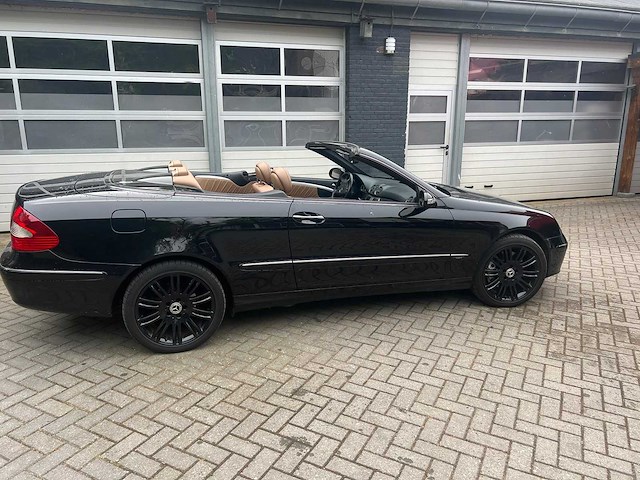 Mercedes-benz - 2008 - clk-klasse cabrio - 280 elegance - personenauto - n-650-gh - afbeelding 7 van  11