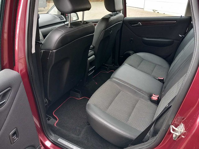 Mercedes-benz - 2009 - a-klasse - 200 avantgarde - personenauto - afbeelding 4 van  17