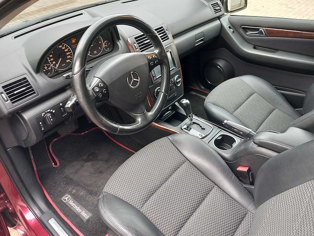 Mercedes-benz - 2009 - a-klasse - 200 avantgarde - personenauto - afbeelding 10 van  17