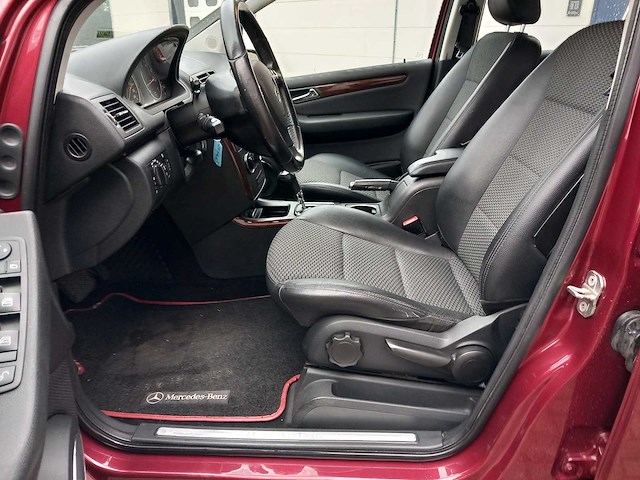 Mercedes-benz - 2009 - a-klasse - 200 avantgarde - personenauto - afbeelding 11 van  17