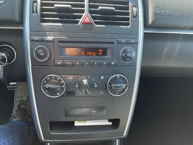 Mercedes-benz - 2009 - b-klasse - 170 blueefficiency - personenauto - afbeelding 13 van  28