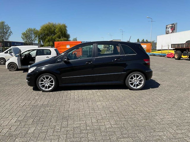 Mercedes-benz - 2009 - b-klasse - 170 blueefficiency - personenauto - afbeelding 18 van  28