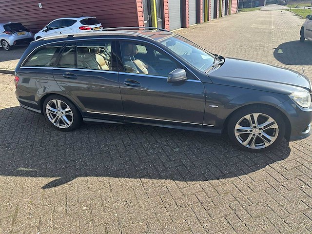 Mercedes-benz - 2010 - c-klasse estate - 180 cgi be.bnscl.av. - 88-nkt-6 - afbeelding 13 van  17