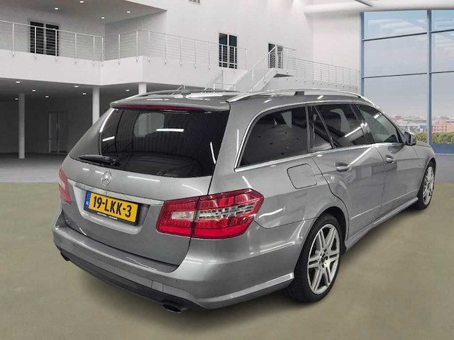 Mercedes-benz - 2010 - e-klasse estate - 200 cgi avantgarde - automaat - personenauto - afbeelding 18 van  24