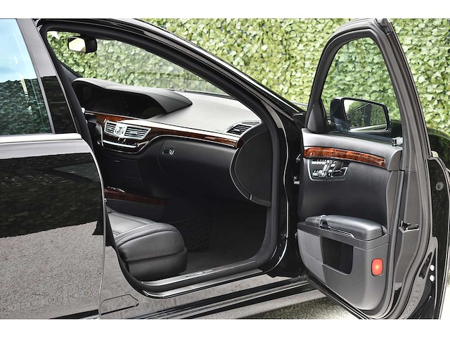 Mercedes-benz - 2010 - s63 amg - 6,3 liter (6.208 cc) v8 amg - btw auto - afbeelding 81 van  94