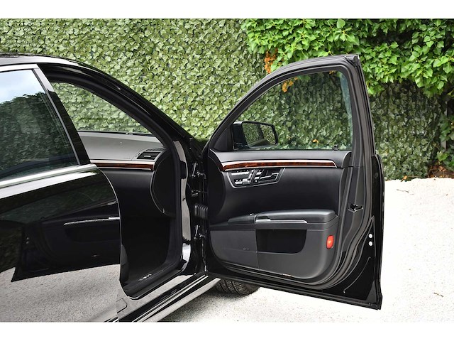 Mercedes-benz - 2010 - s63 amg - 6,3 liter (6.208 cc) v8 amg - btw auto - afbeelding 93 van  94