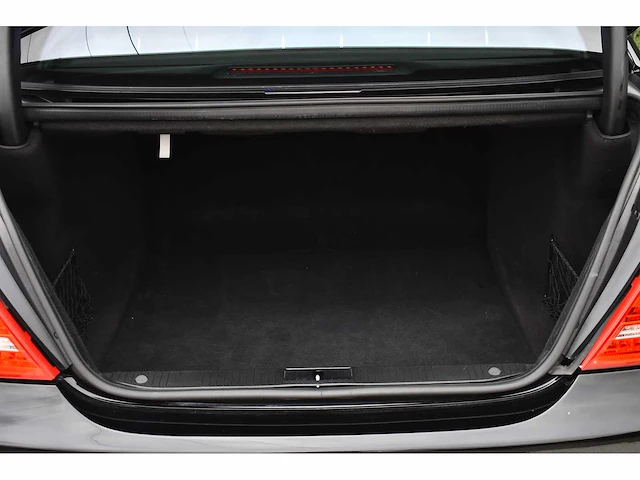 Mercedes-benz - 2010 - s63 amg - 6,3 liter (6.208 cc) v8 amg - btw auto - afbeelding 82 van  97