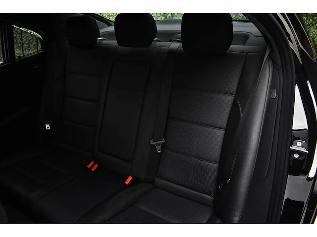 Mercedes-benz - 2010 - s63 amg - 6,3 liter (6.208 cc) v8 amg - btw auto - afbeelding 72 van  97