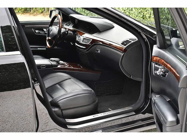 Mercedes-benz - 2010 - s63 amg - 6,3 liter (6.208 cc) v8 amg - btw auto - afbeelding 95 van  97