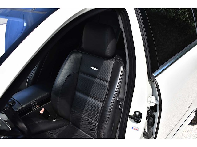 Mercedes-benz - 2010 - w221 s63 amg "performance" sedan 6,3l v8 - btw auto - afbeelding 59 van  72