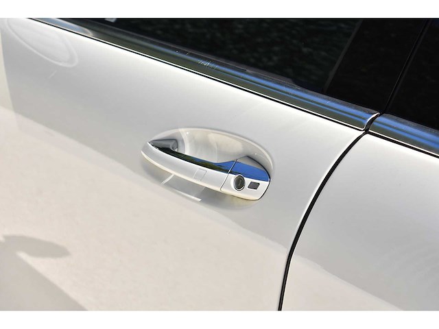 Mercedes-benz - 2010 - w221 s63 amg "performance" sedan 6,3l v8 - btw auto - afbeelding 27 van  72