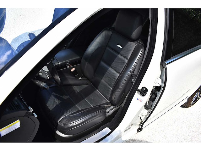 Mercedes-benz - 2010 - w221 s63 amg "performance" sedan 6,3l v8 - btw auto - afbeelding 45 van  72