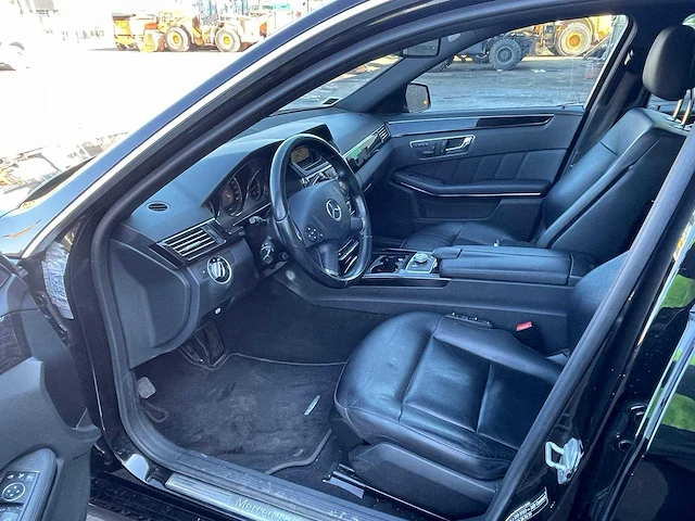 Mercedes-benz - 2011 - 350 cdi avantgarde - personenauto - afbeelding 16 van  16