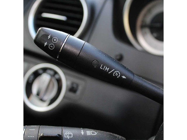 Mercedes-benz - 2011 - c-klasse estate - 180 bns125 avant. - personenauto - afbeelding 11 van  20