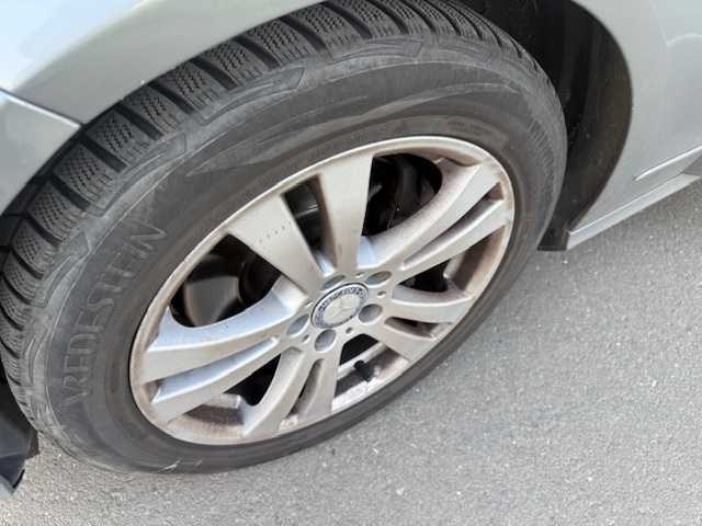 Mercedes-benz - 2011 - e-klasse - 300 cdi avantgarde - personenauto - afbeelding 11 van  16
