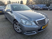 Mercedes-benz - 2011 - e-klasse - 300 cdi avantgarde - personenauto - afbeelding 9 van  16