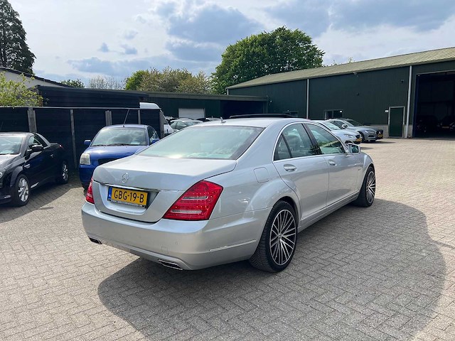 Mercedes-benz - 2011 - s-klasse - 350 4m - personenauto - afbeelding 12 van  27