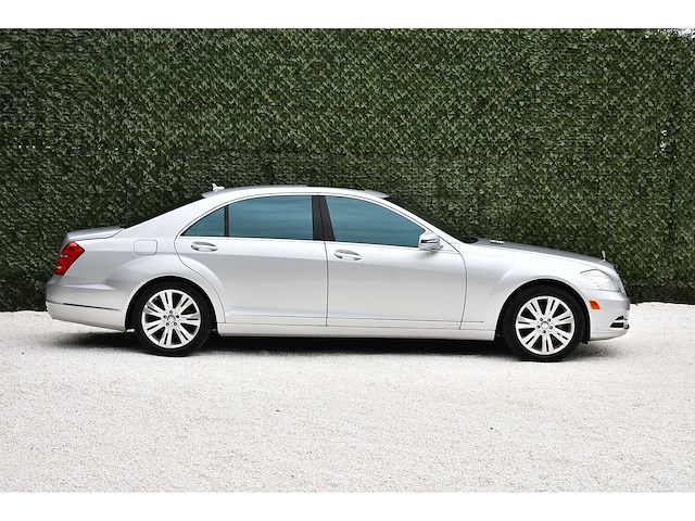 Mercedes-benz - 2011 - s550 sedan - 5,5 liter (5.461 cc) v8 - personenauto - afbeelding 5 van  76