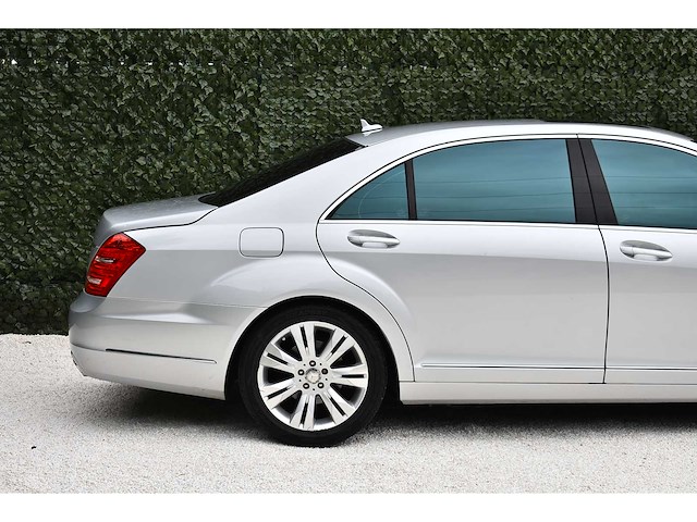 Mercedes-benz - 2011 - s550 sedan - 5,5 liter (5.461 cc) v8 - personenauto - afbeelding 18 van  76