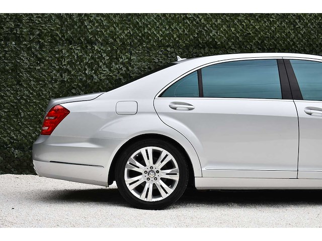 Mercedes-benz - 2011 - s550 sedan - 5,5 liter (5.461 cc) v8 - personenauto - afbeelding 19 van  76