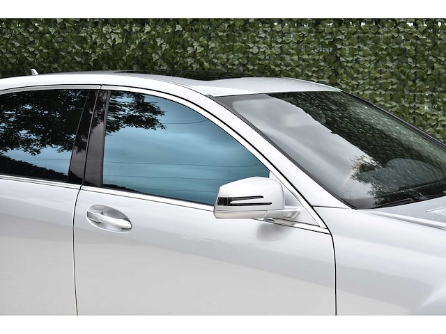 Mercedes-benz - 2011 - s550 sedan - 5,5 liter (5.461 cc) v8 - personenauto - afbeelding 22 van  76