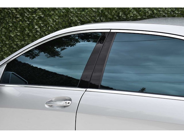 Mercedes-benz - 2011 - s550 sedan - 5,5 liter (5.461 cc) v8 - personenauto - afbeelding 33 van  76