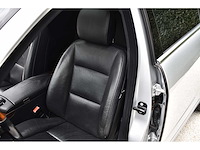 Mercedes-benz - 2011 - s550 sedan - 5,5 liter (5.461 cc) v8 - personenauto - afbeelding 47 van  76